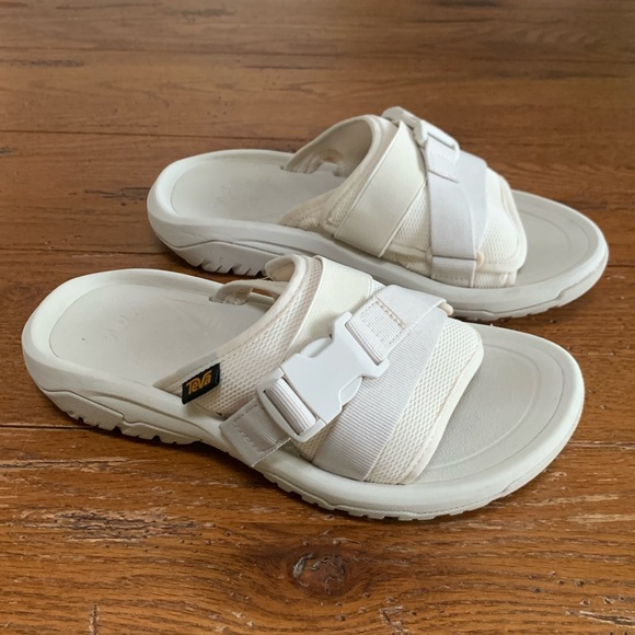 TEVA Hurricane Verge Slide Sandals Women’s Birch Ivory Slip-on Size 7 or 6 Men’s - Picture 1 of 11
